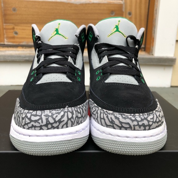 Jordan 3 Pine Green Dead-Stock GS - Picture 4 of 10